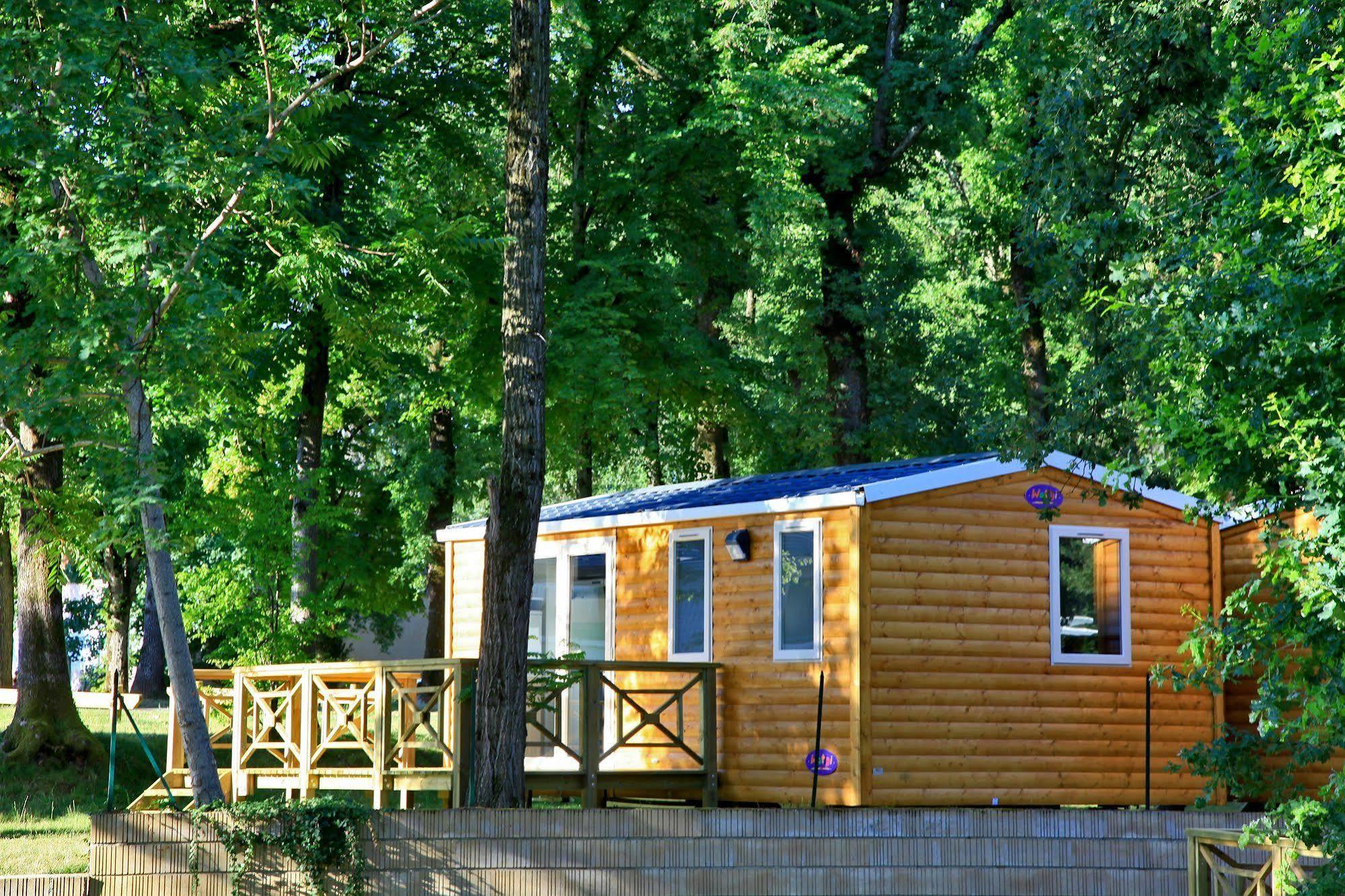 Albirondack Camping Lodge & Spa Zewnętrze zdjęcie